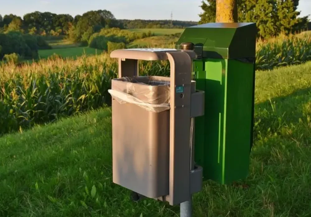 56a76f18-31c8-497a-a886-25f760a30b3d-W768